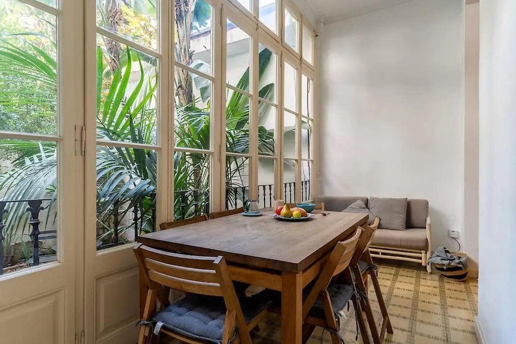 Apartment Canela Homes Barcelona Patio